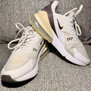 Nike Air Max 270 Women's White Black Running shoes FD9875-100 Sneaker sz 6